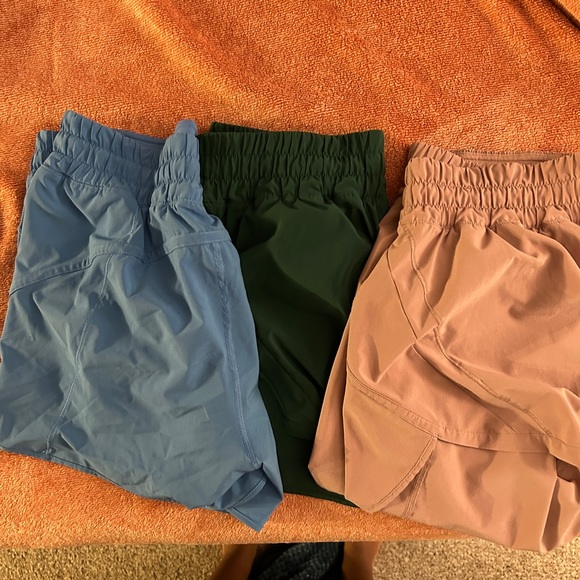 Lululemon track that shorts - Picture 2 of 11